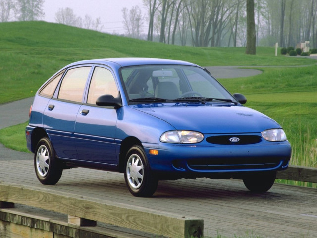 Ford Aspire 1.4 AT (64 л.с.) -  1993 – 1997, хэтчбек 5 дв.