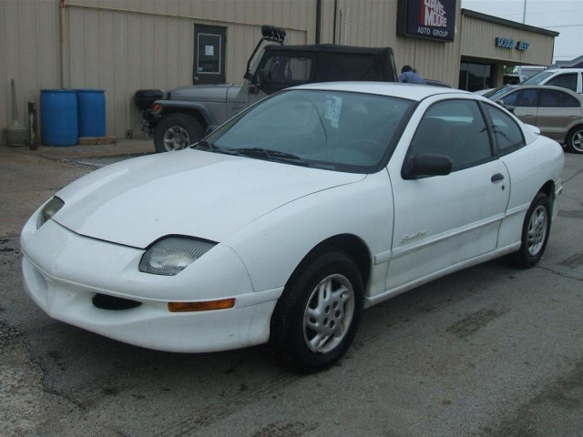 Pontiac купе 1995-2005