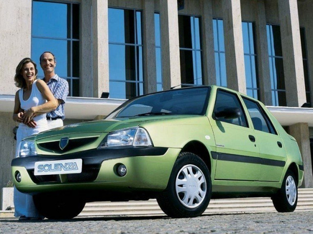 Dacia Solenza 1.4 MT (75 л.с.) -  2003 – 2005, лифтбек