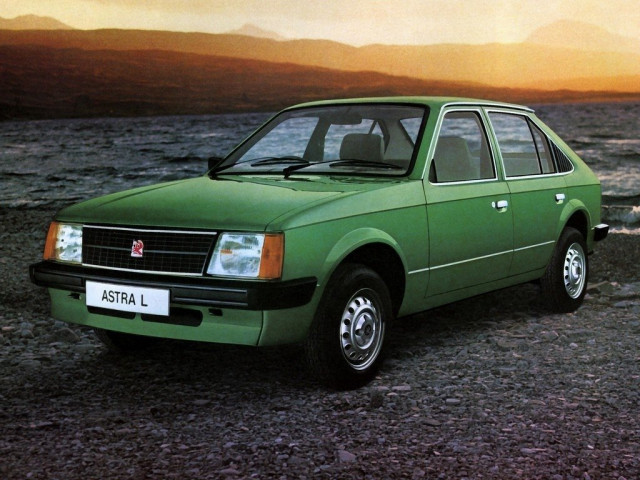 Vauxhall Astra 1.3 MT (60 л.с.) - D 1979 – 1984, хэтчбек 5 дв.
