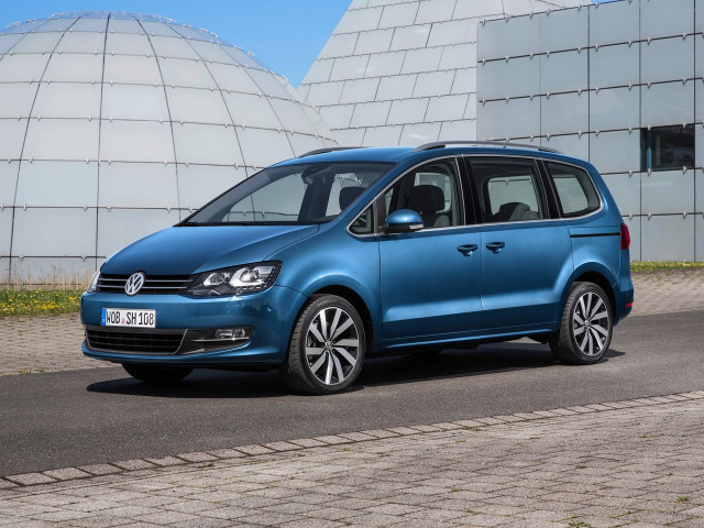 Volkswagen Sharan 2.0D AMT Импорт (184 л.с.) - II Рестайлинг 2015 – н.в., минивэн