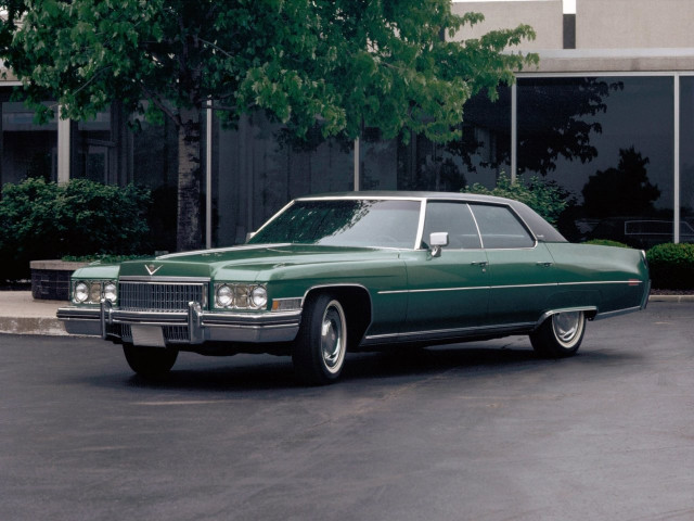 Cadillac IV седан 1971-1976