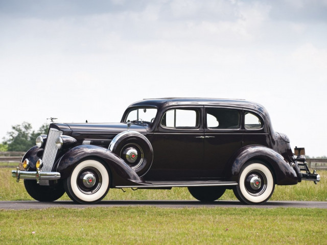 Packard седан 1935-1941