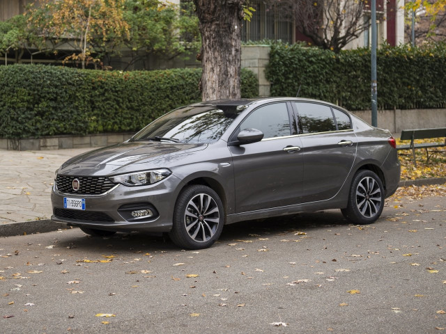Fiat Tipo 1.6 AT (110 л.с.) - 356 2015 – 2020, седан