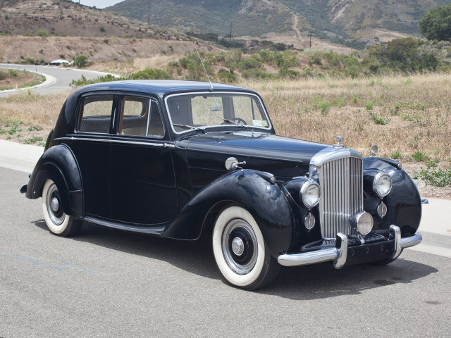 Bentley седан 1946-1952