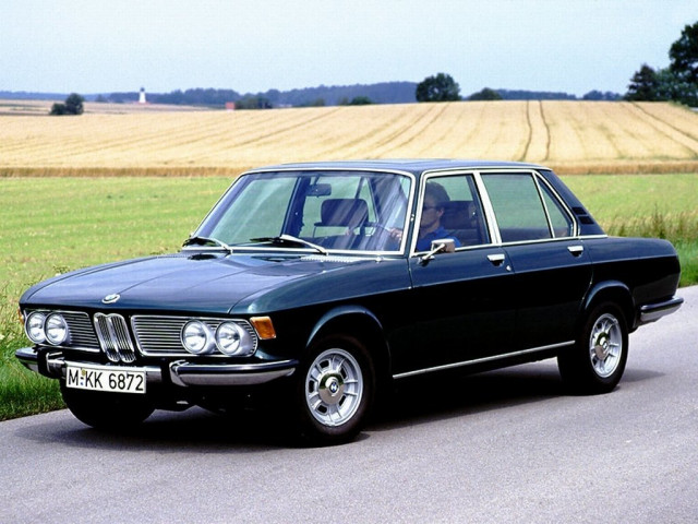 BMW E3 2.5 MT (150 л.с.) -  1968 – 1977, седан