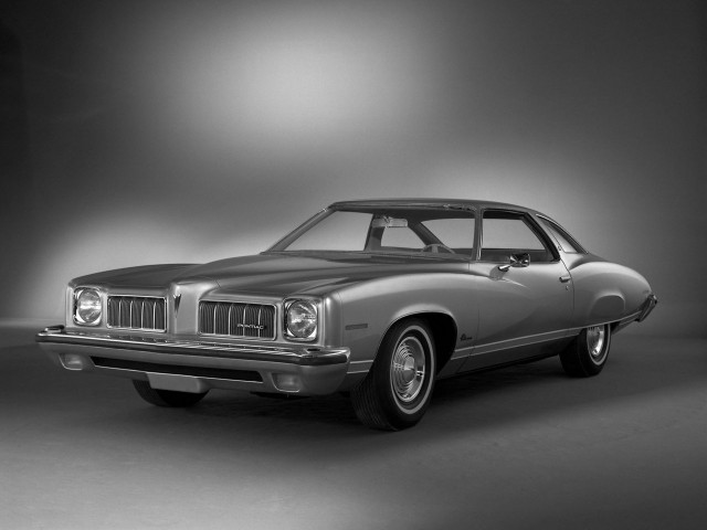 Pontiac IV купе 1973-1977