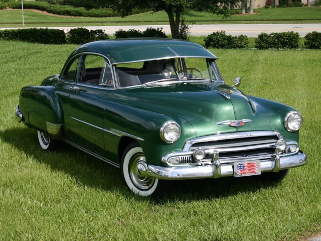 Chevrolet Deluxe 3.9 AT (105 л.с.) - II 1949 – 1952, седан 2 дв.