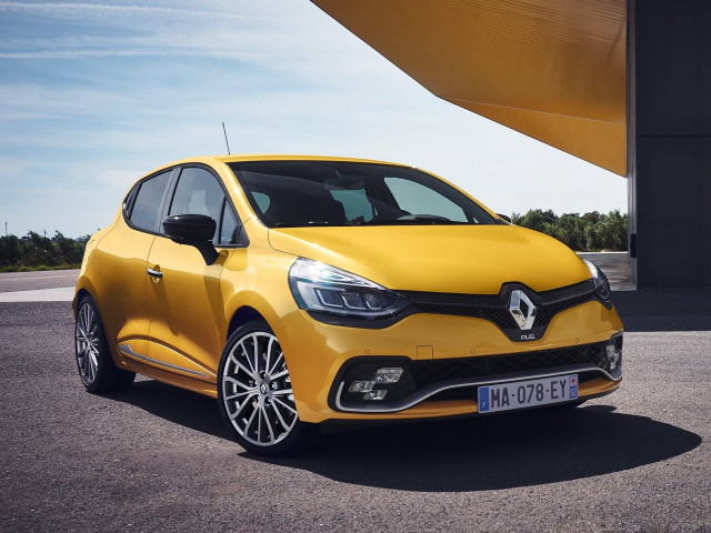 Renault IV Рестайлинг хэтчбек 5 дв. 2016-2019