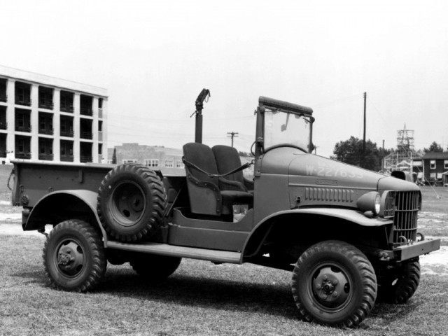Dodge T207 внедорожник открытый 1941-1942