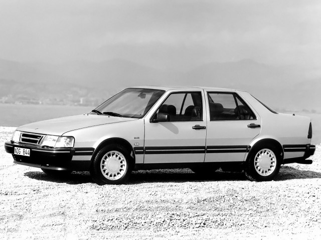 Saab 9000 2.3 MT (200 л.с.) - I 1984 – 1994, седан