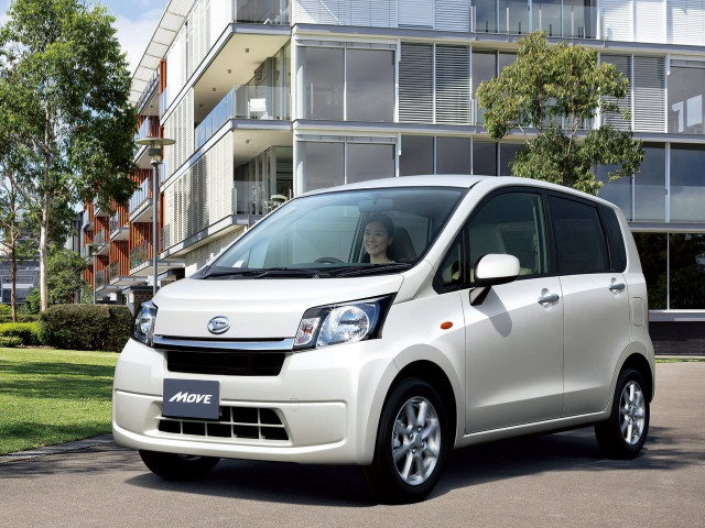 Daihatsu Move 0.7 CVT 4x4 (64 л.с.) - V 2010 – 2014, микровэн