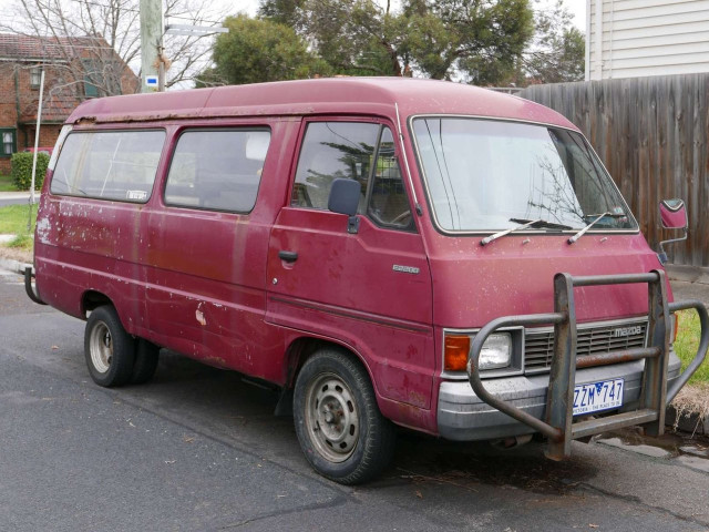 Mazda Bongo 2.3D MT (66 л.с.) - II 1977 – 1983, минивэн