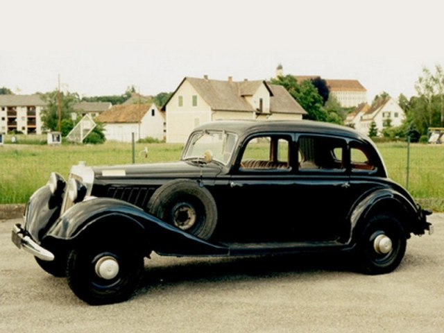 Horch 830 3.3 MT (70 л.с.) -  1933 – 1940, седан