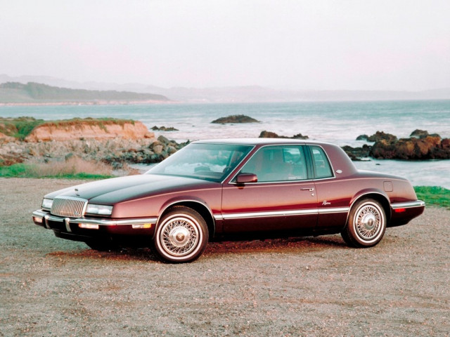 Buick Riviera 3.8 AT (152 л.с.) - VII 1985 – 1993, купе