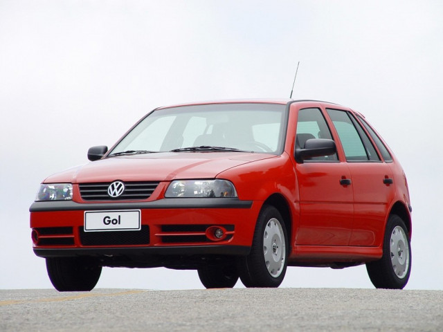 Volkswagen Gol 2.0 MT (116 л.с.) - II Рестайлинг 1999 – 2013, хэтчбек 5 дв.