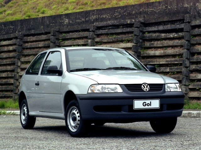 Volkswagen Gol 1.0 MT (110 л.с.) - II Рестайлинг 1999 – 2013, хэтчбек 3 дв.