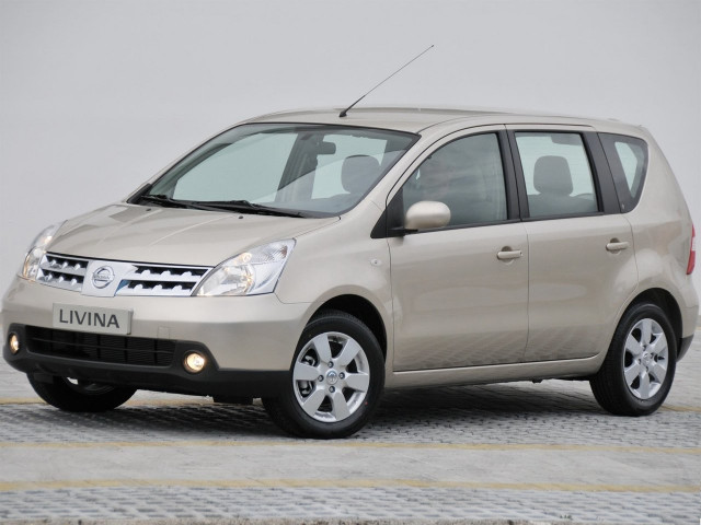 Nissan Livina 1.5 AT (99 л.с.) - I 2006 – 2013, минивэн