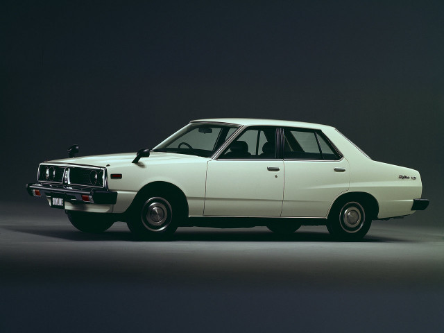 Nissan Skyline 2.0 MT (145 л.с.) - V (C210) 1977 – 1981, седан