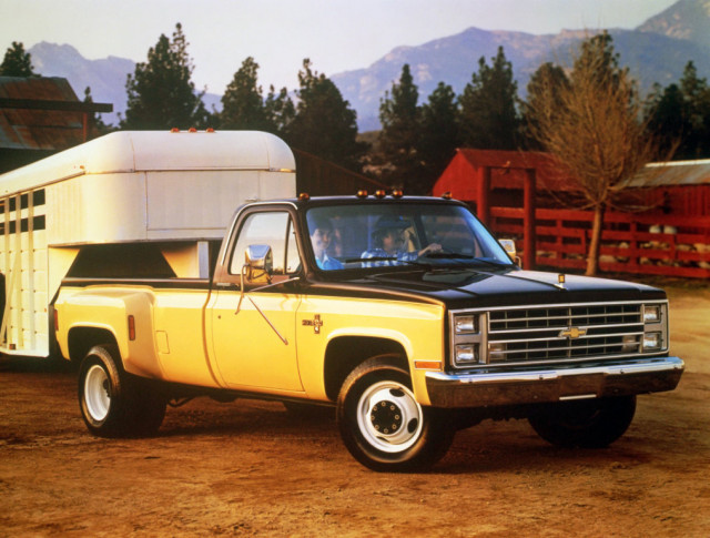 Chevrolet C/K 6.3D MT 4x4 (130 л.с.) - III 1972 – 1991, пикап одинарная кабина