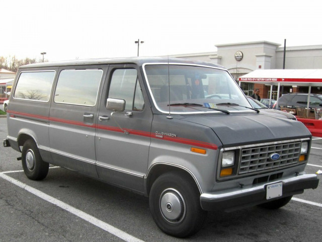 Ford Econoline 7.3D AT (180 л.с.) - III 1975 – 1992, минивэн