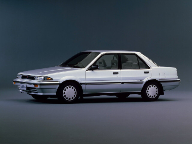 Nissan Langley 1.5 MT 4x4 (97 л.с.) - III (N13) 1986 – 1990, седан
