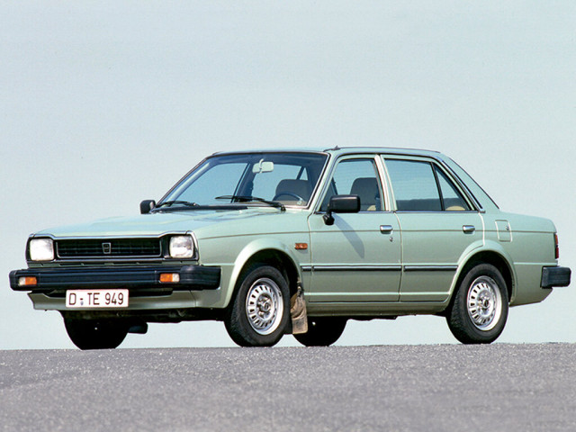 Triumph седан 1981-1984