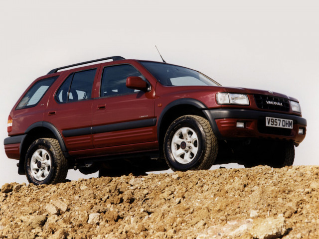 Vauxhall Frontera 3.2 MT 4x4 (205 л.с.) - B 1998 – 2001, внедорожник 5 дв.