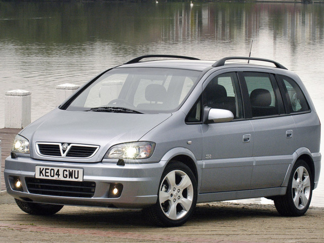 Vauxhall Zafira 2.2D AT (125 л.с.) - A Рестайлинг 2003 – 2005, компактвэн