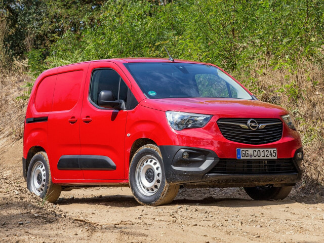 Opel Combo 1.2 AT (131 л.с.) - E 2018 – н.в., фургон