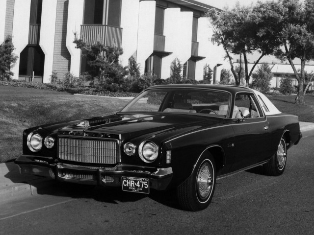 Chrysler Cordoba 5.9 AT (153 л.с.) - I 1975 – 1979, купе