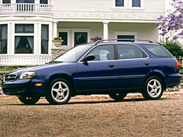 Suzuki Esteem 1.9 AT (121 л.с.) -  1995 – 2004, универсал 5 дв.