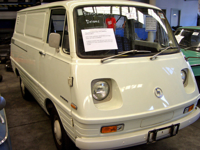 Mazda Bongo 0.8 MT (36 л.с.) - I 1966 – 1975, фургон