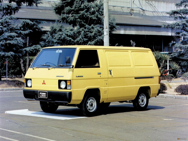 Mitsubishi Delica 1.6 MT (86 л.с.) - II 1979 – 1986, фургон