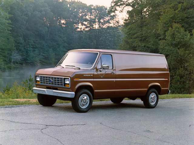 Ford Econoline 7.3D AT (180 л.с.) - III 1975 – 1992, фургон