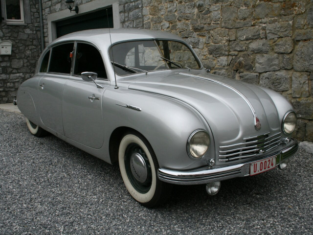 Tatra фастбек 1946-1952
