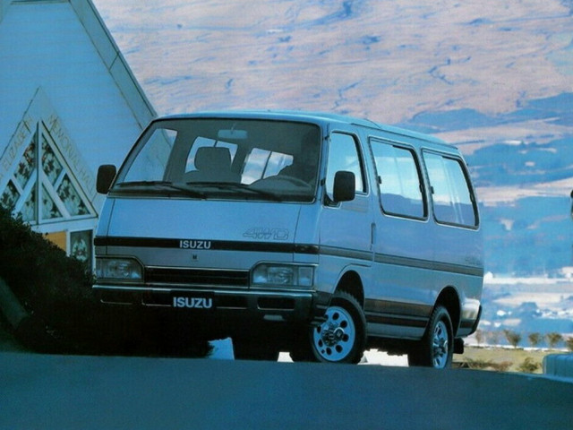 Isuzu Midi 2.0 MT 4x4 (83 л.с.) -  1986 – 1996, минивэн