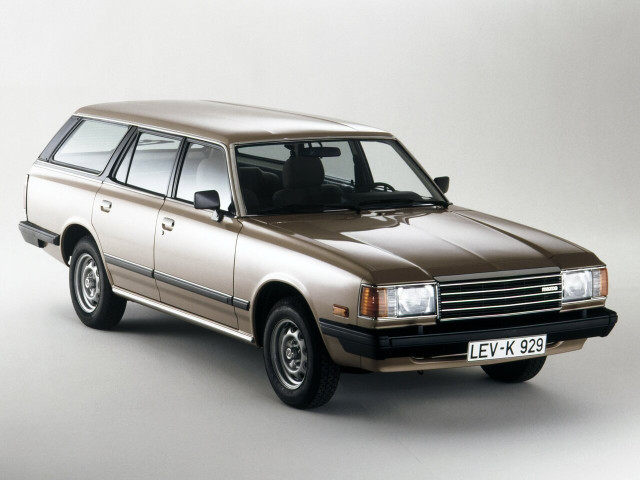 Mazda Luce 1.8 MT (83 л.с.) - III 1977 – 1988, универсал 5 дв.