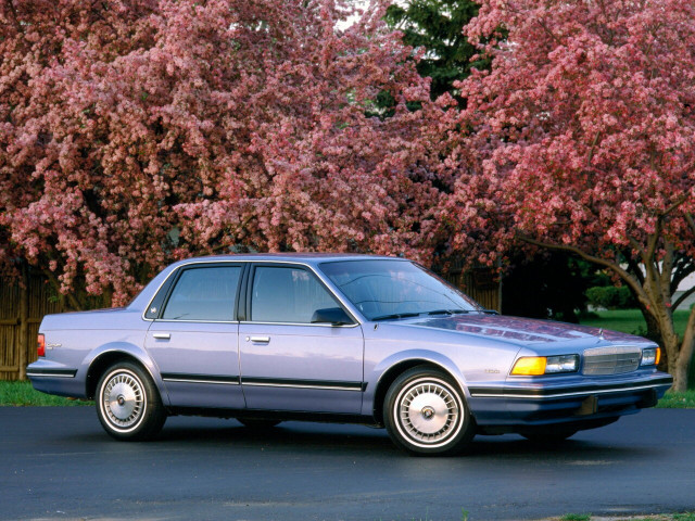 Buick Regal 3.2 AT (160 л.с.) - Japan 1982 – 1996, седан