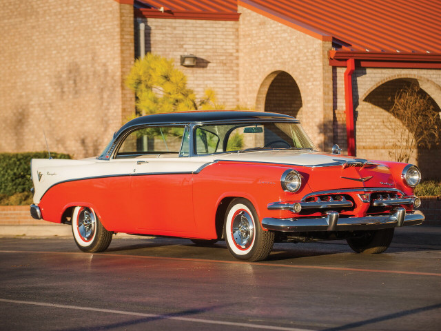 Dodge Custom Royal 4.5 MT (193 л.с.) - I 1955 – 1956, купе-хардтоп