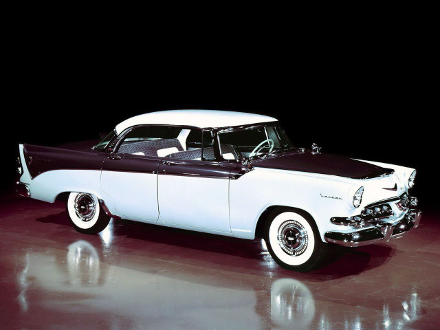 Dodge Custom Royal 5.2 MT (260 л.с.) - I 1955 – 1956, седан-хардтоп
