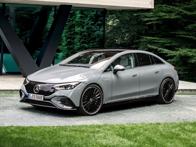 Mercedes-Benz седан с 2021 года