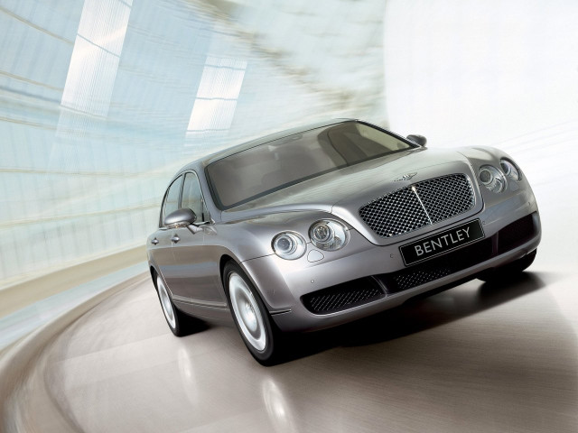 Bentley Continental Flying Spur 6.0 AT 4x4 (560 л.с.) -  2005 – 2012, седан