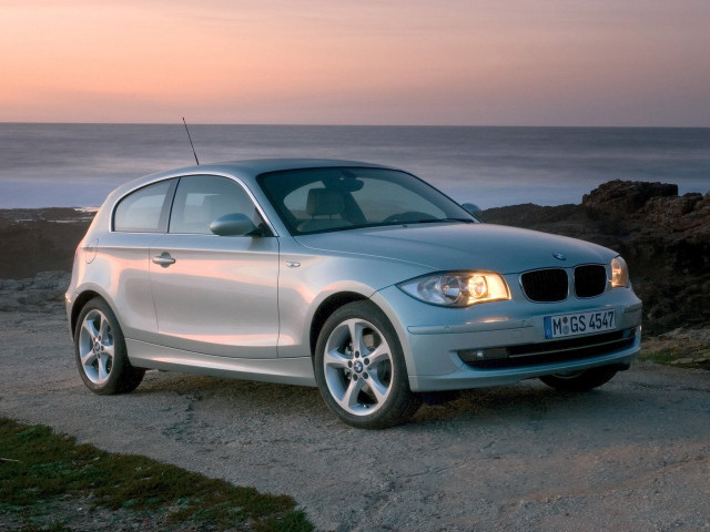 BMW 1 серии 2.0 AT (170 л.с.) - I (E81/E82/E87/E88) Рестайлинг 2007 – 2011, хэтчбек 3 дв.