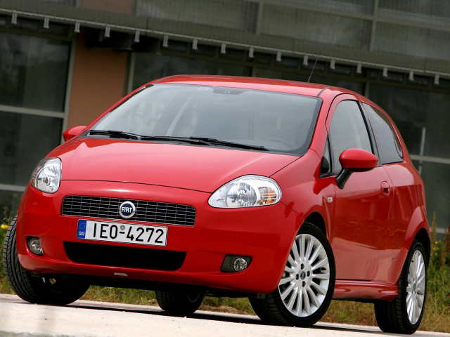 Fiat Punto 1.4 AMT (77 л.с.) - III Grande Punto 2005 – 2010, хэтчбек 3 дв.