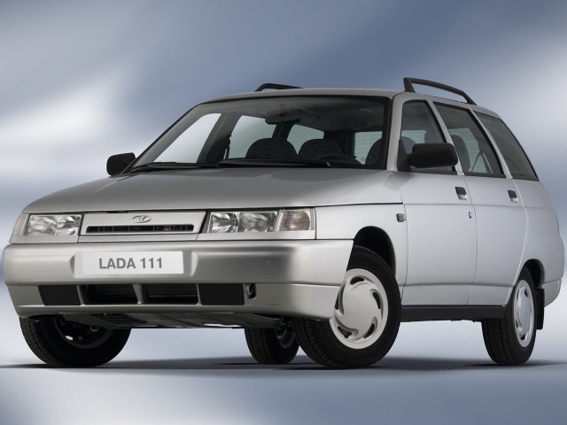 LADA (ВАЗ) 2111 1.6 MT (81 л.с.) -  1997 – 2009, универсал 5 дв.