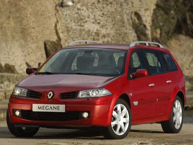 Renault Megane 2.0 AT Privilege (136 л.с.) - II Рестайлинг 2006 – 2009, универсал 5 дв.