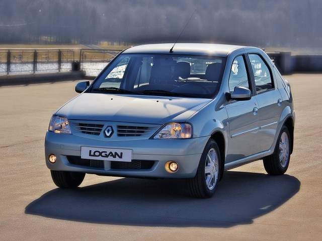 Renault Logan 1.6 MT (102 л.с.) - I 2004 – 2009, седан