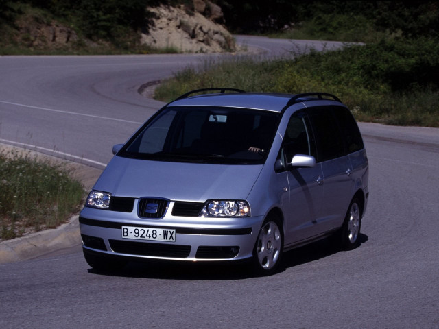 SEAT Alhambra 1.9D MT 4x4 (115 л.с.) - I Рестайлинг 2000 – 2010, минивэн