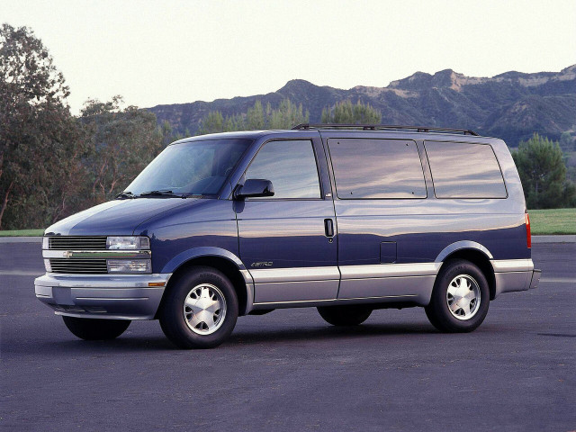 Chevrolet Astro 4.3 AT (192 л.с.) - II 1994 – 2005, минивэн
